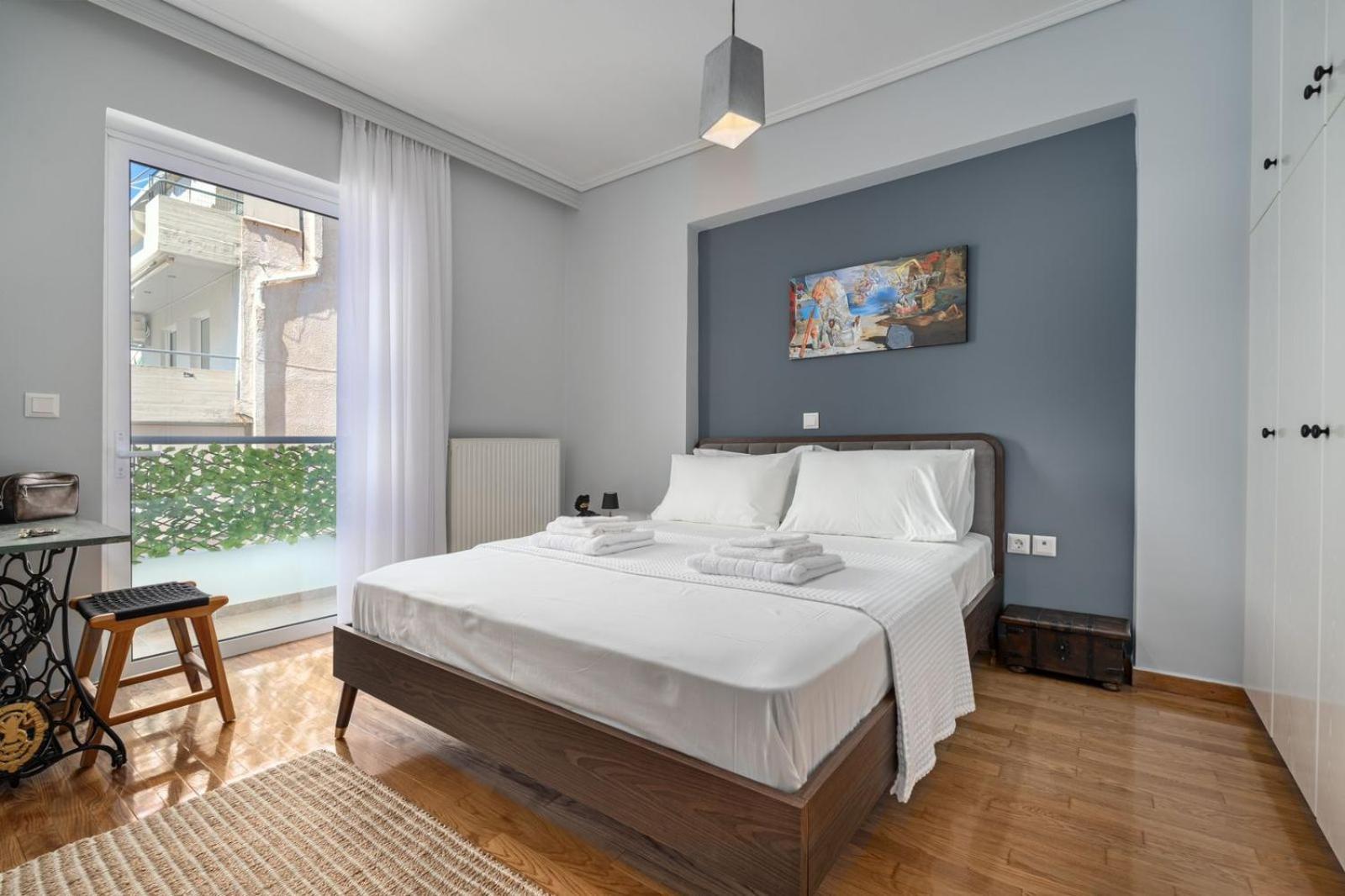 Luxurious Coastal Retreat In Central Glyfada Атина Екстериор снимка